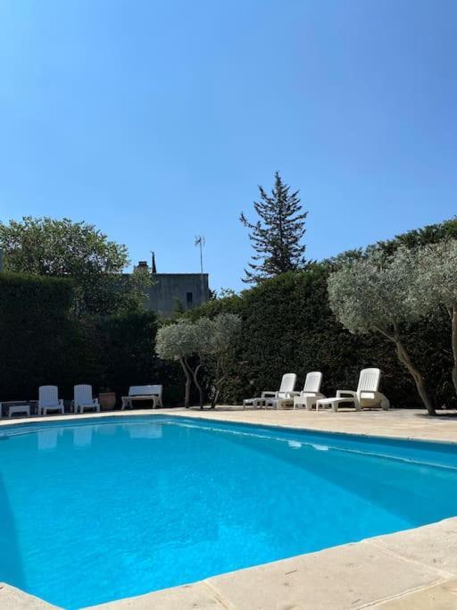 T2 Avec Jardin Et Piscine Privee Apartment Velaux Exterior photo